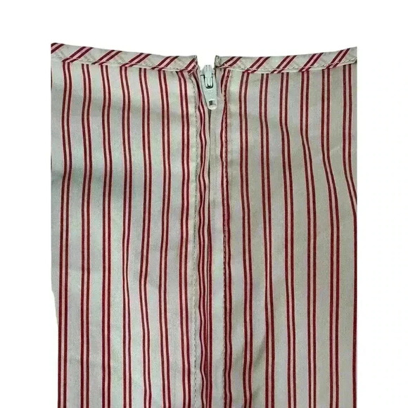 NWOT C/MEO Collective Urban Outfitters Close Enough puff sleeve red Large top - Picture 7 of 9